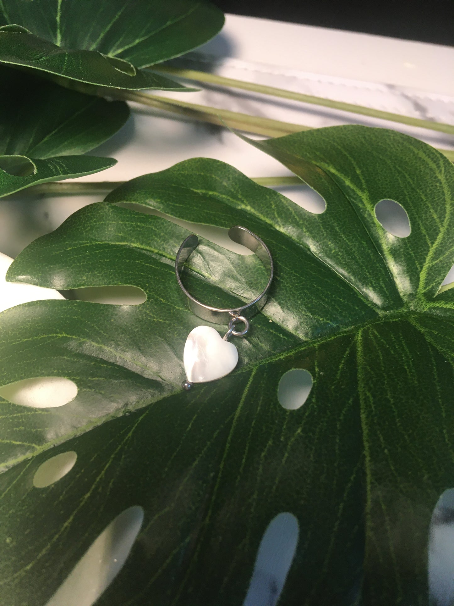 Coeur nacré | Bague breloque en acier inoxydable (argentée)