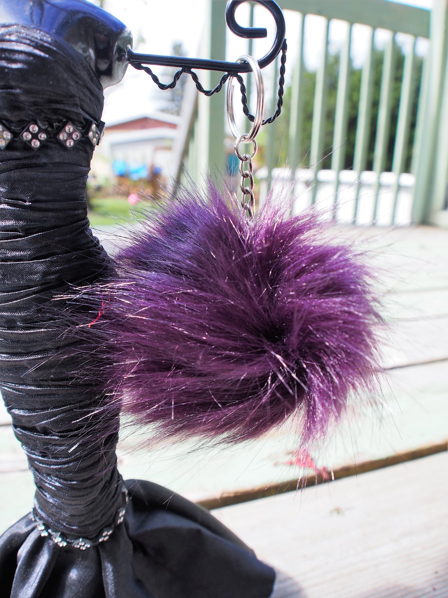 Pompon prune | Porte-clé