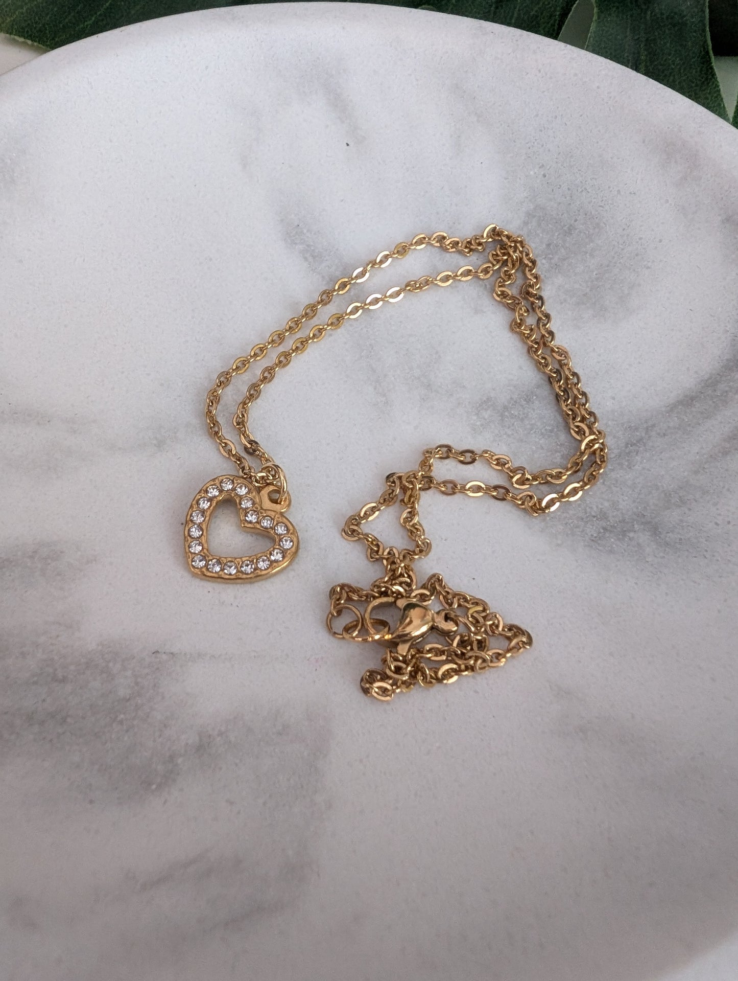 Collier coeur strass translucide