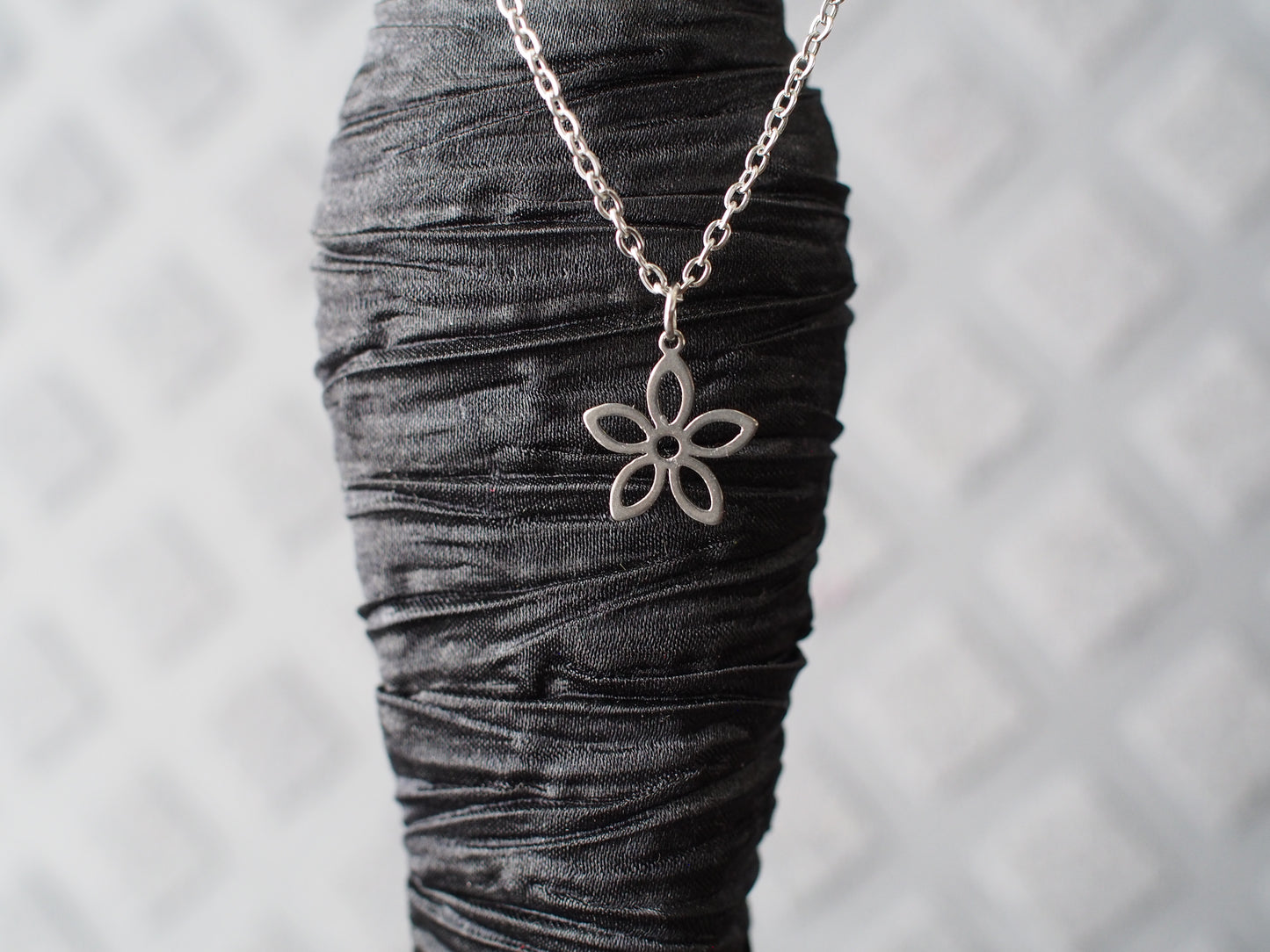 Fleur | Collier en acier inoxydable