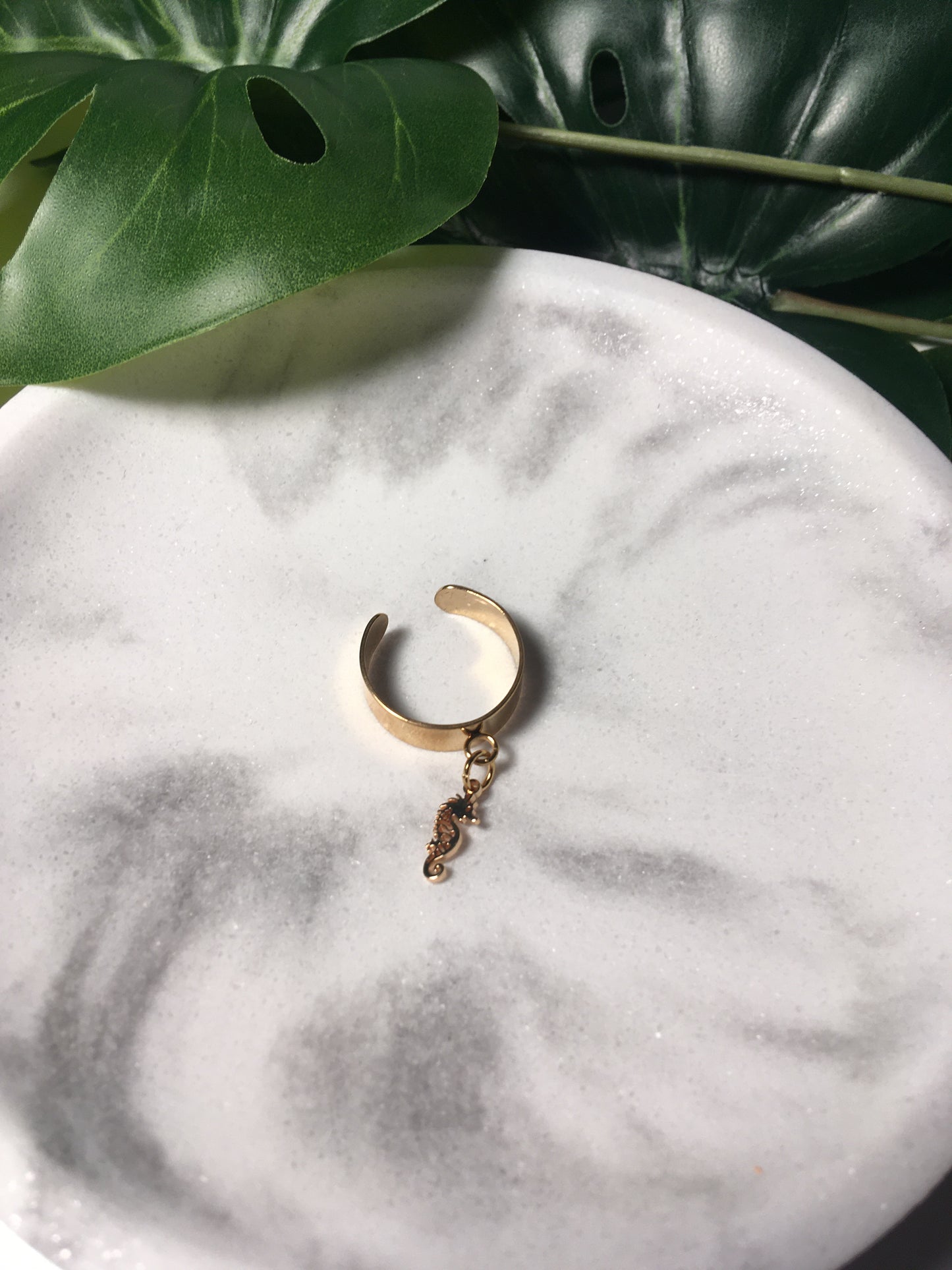 Seahorse | Bague breloque en acier inoxydable (dorée)