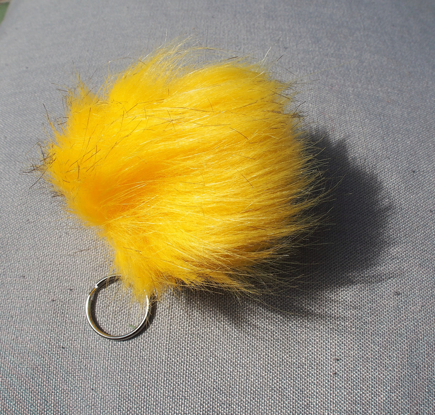 Pompon jaune | Porte-clé