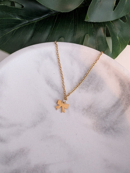 Collier mini boucle