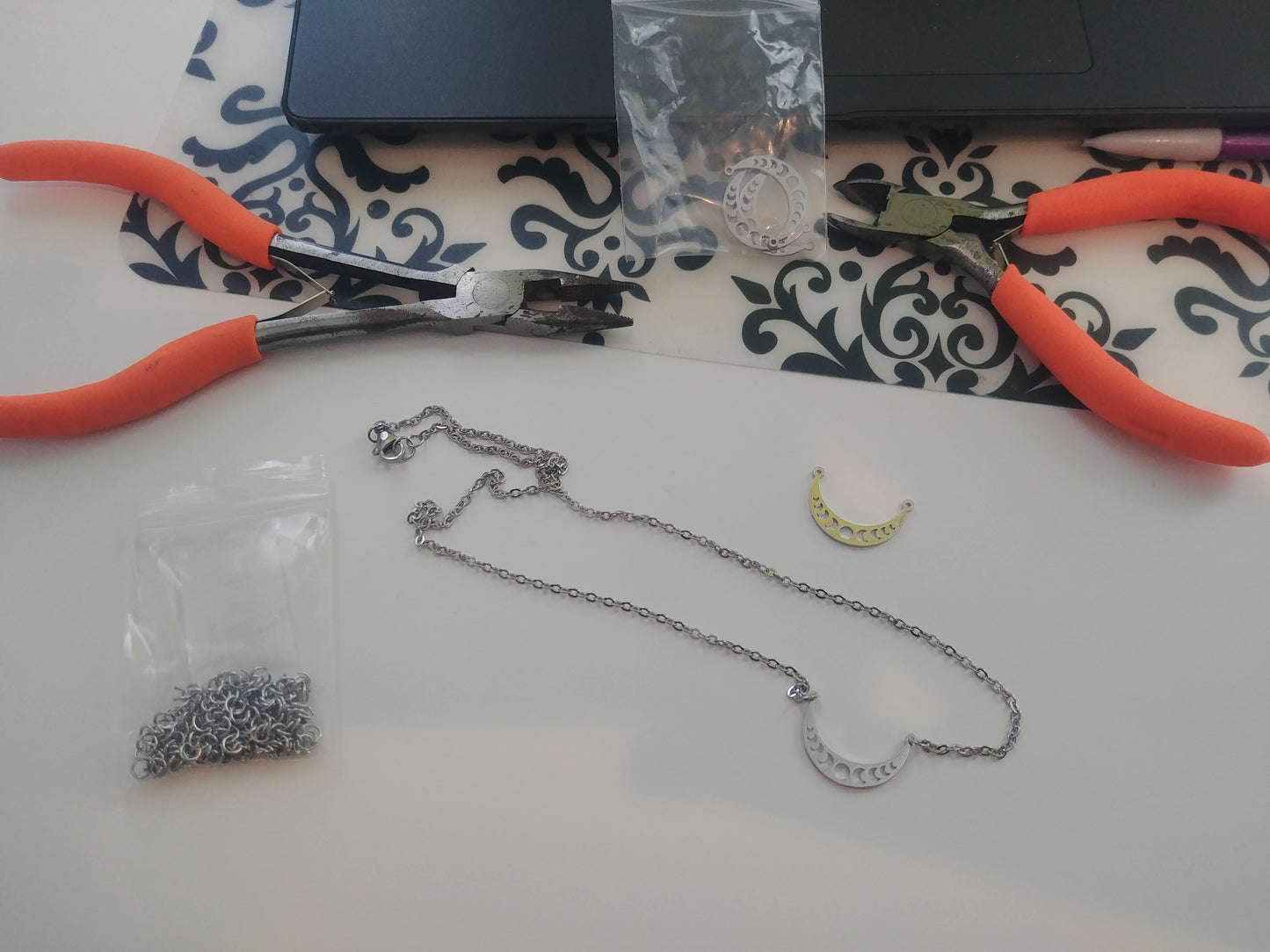 Phases lunaires | Collier en acier inoxydable